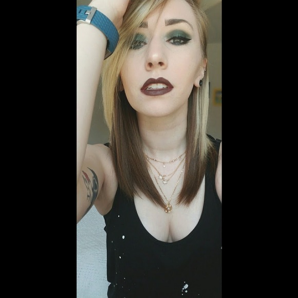 Meet your Posher, Emma - Picture 1 of 1